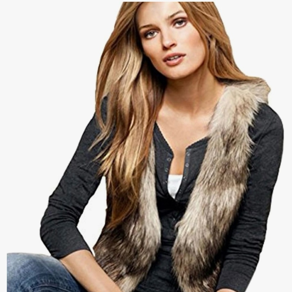 Dikoaina Fashion Women Faux Fur Short Vest